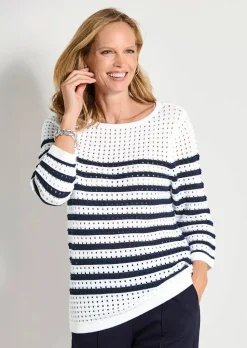 Pull marin à rayures avec motif ajouré