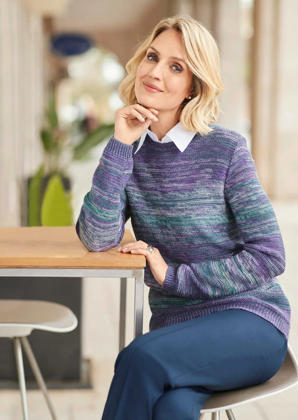 Pull multicolore avec dégradé plein de fraîcheur
