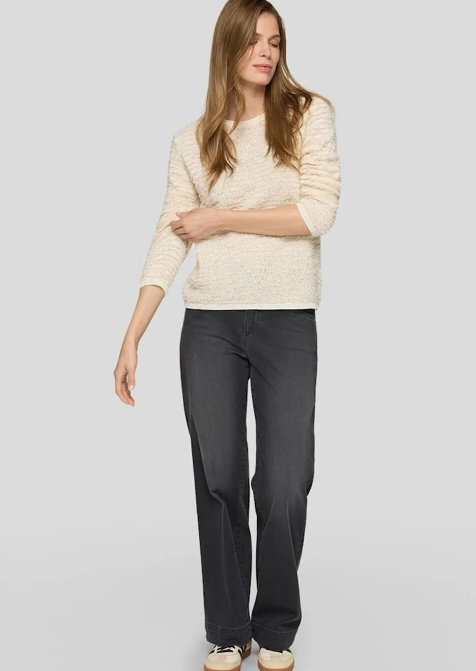 Pull-over en maille ruban raffinée