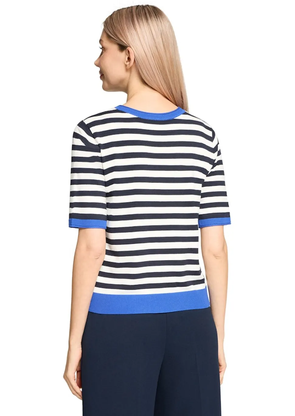 Pull à rayures en tricot fin avec manches mi-longues