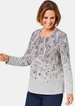 Ravissant T-shirt avec décolleté soigné, raffiné.