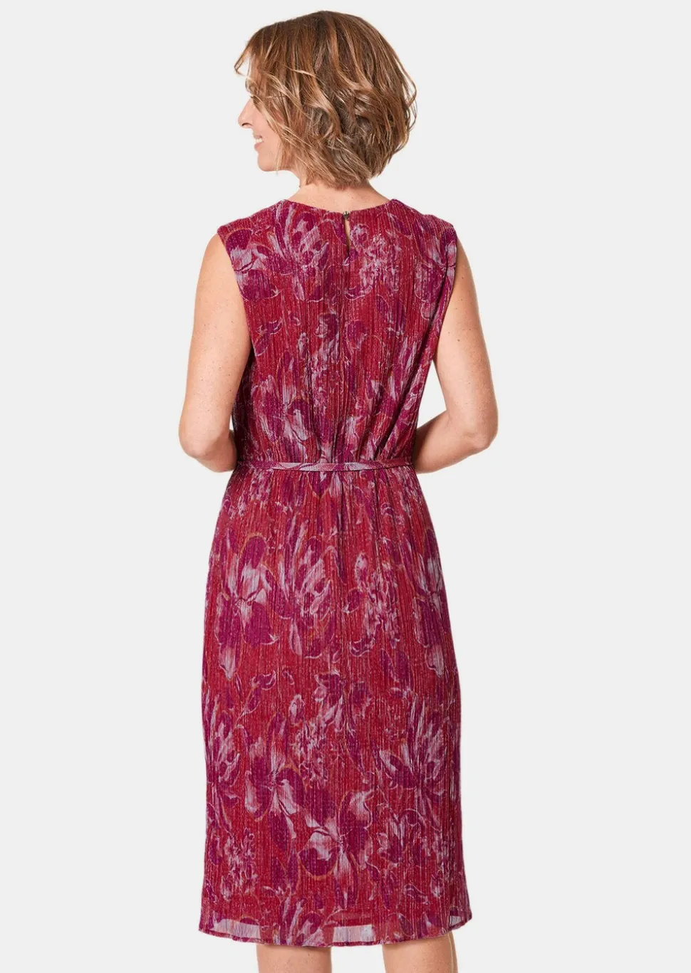Robe avantageuse avec fils brillants