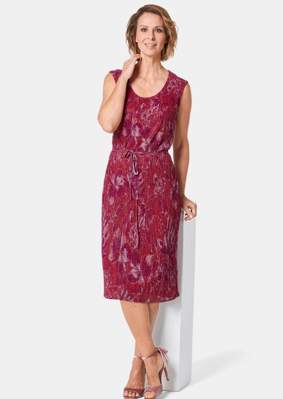 Robe avantageuse avec fils brillants