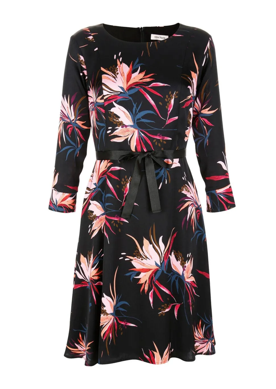 Robe avec ceinture à nouer