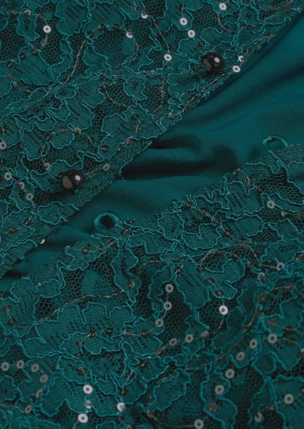Robe avec veste en dentelle et paillettes