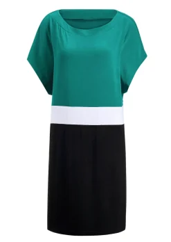 Robe de plage style color block