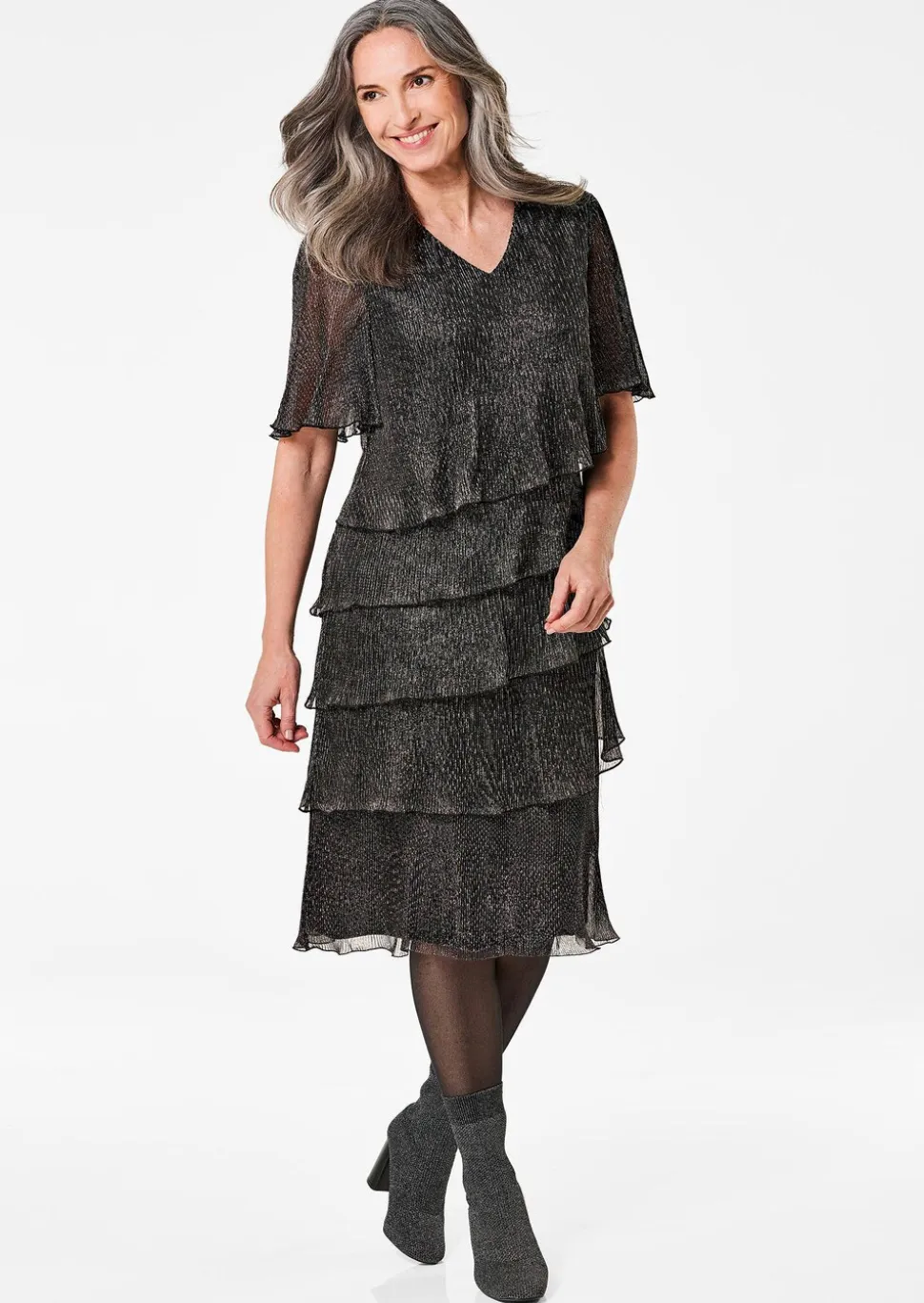 Robe en tissu plissé brillant