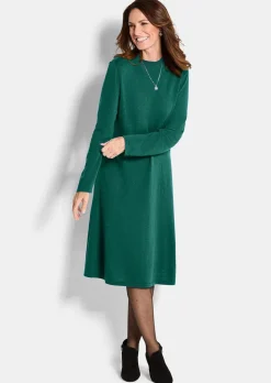 Robe en tricot à la coupe féminine en A