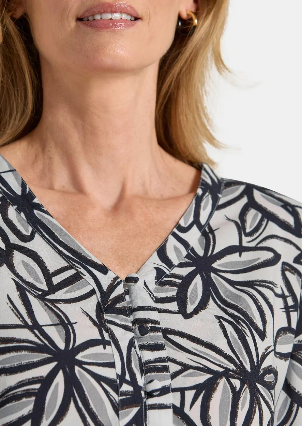 Robe en viscose avec encolure en V