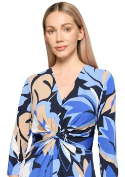 Robe mini en jersey slinky, avec fronces raffinées