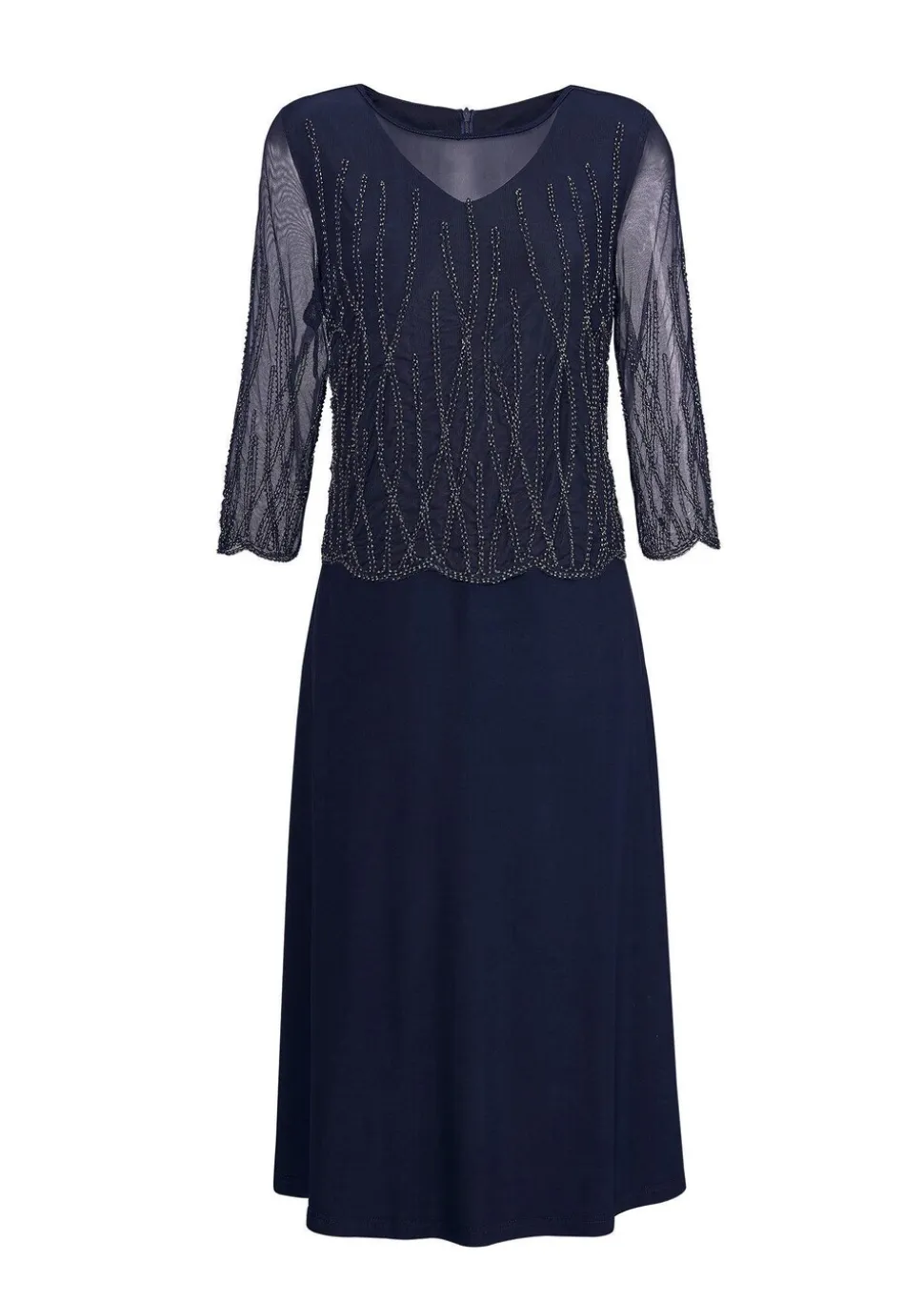 Robe ornée de perles