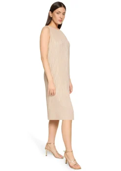 Robe plissée, coloris or brillant, sans manches