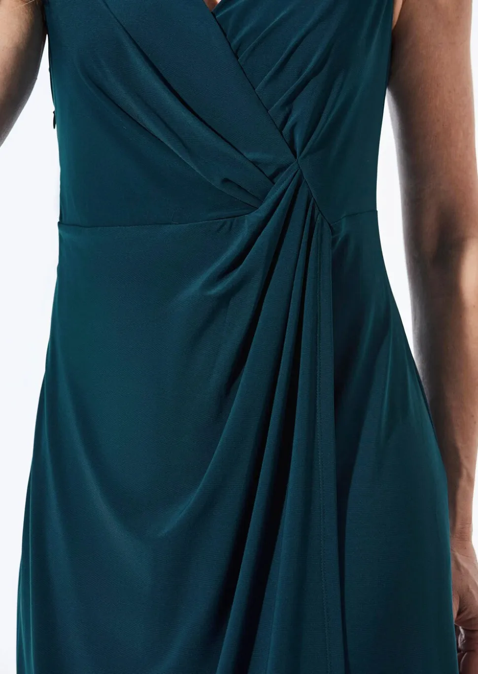 Robe portefeuille en tissu slinky