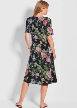 Robe romantique avec imprimé floral intégral