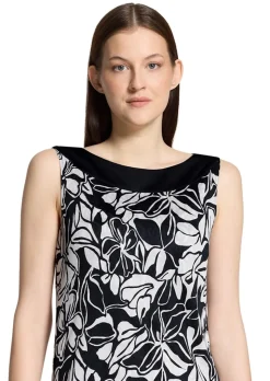 Robe réversible à deux motifs