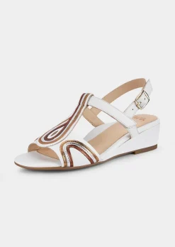 Sandales en cuir avec talon compensé