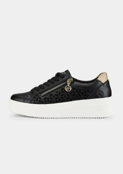 Sneakers avec ornements sur le côté