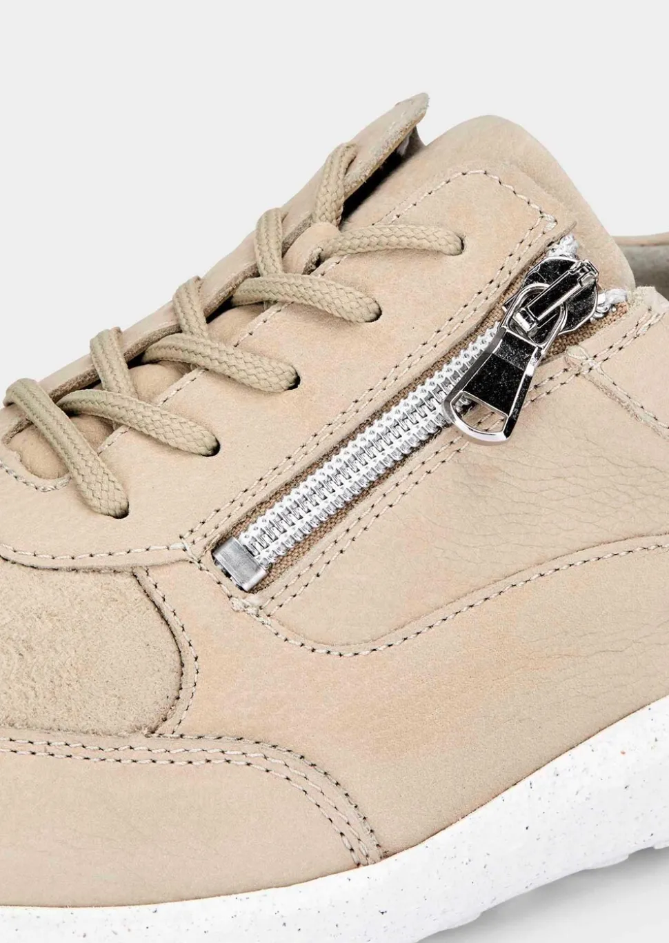 Sneakers avec semelle à coussin d’air à effet amortissant