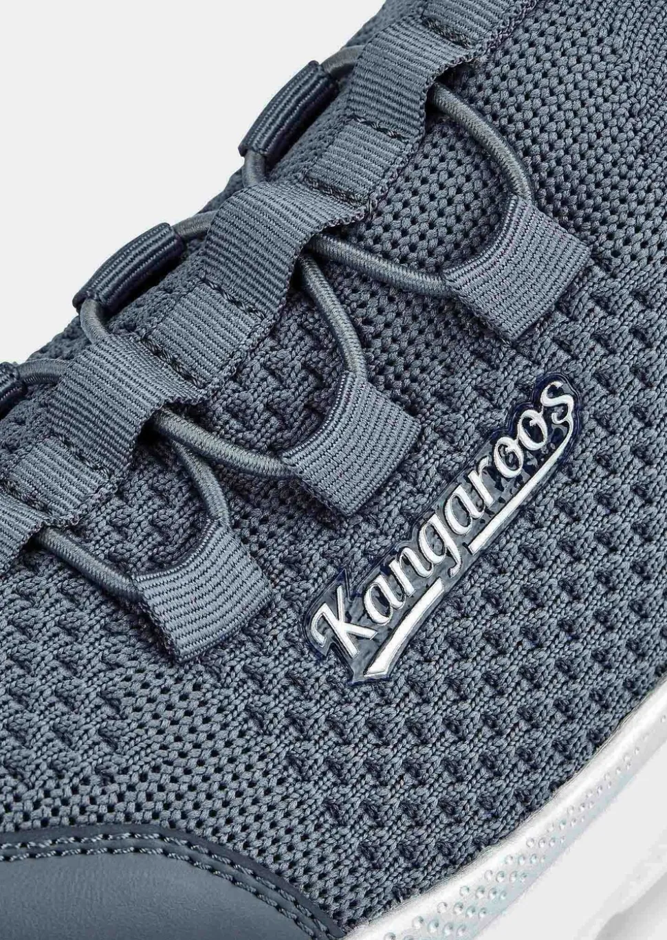 Sneakers décontractées avec semelle profilée