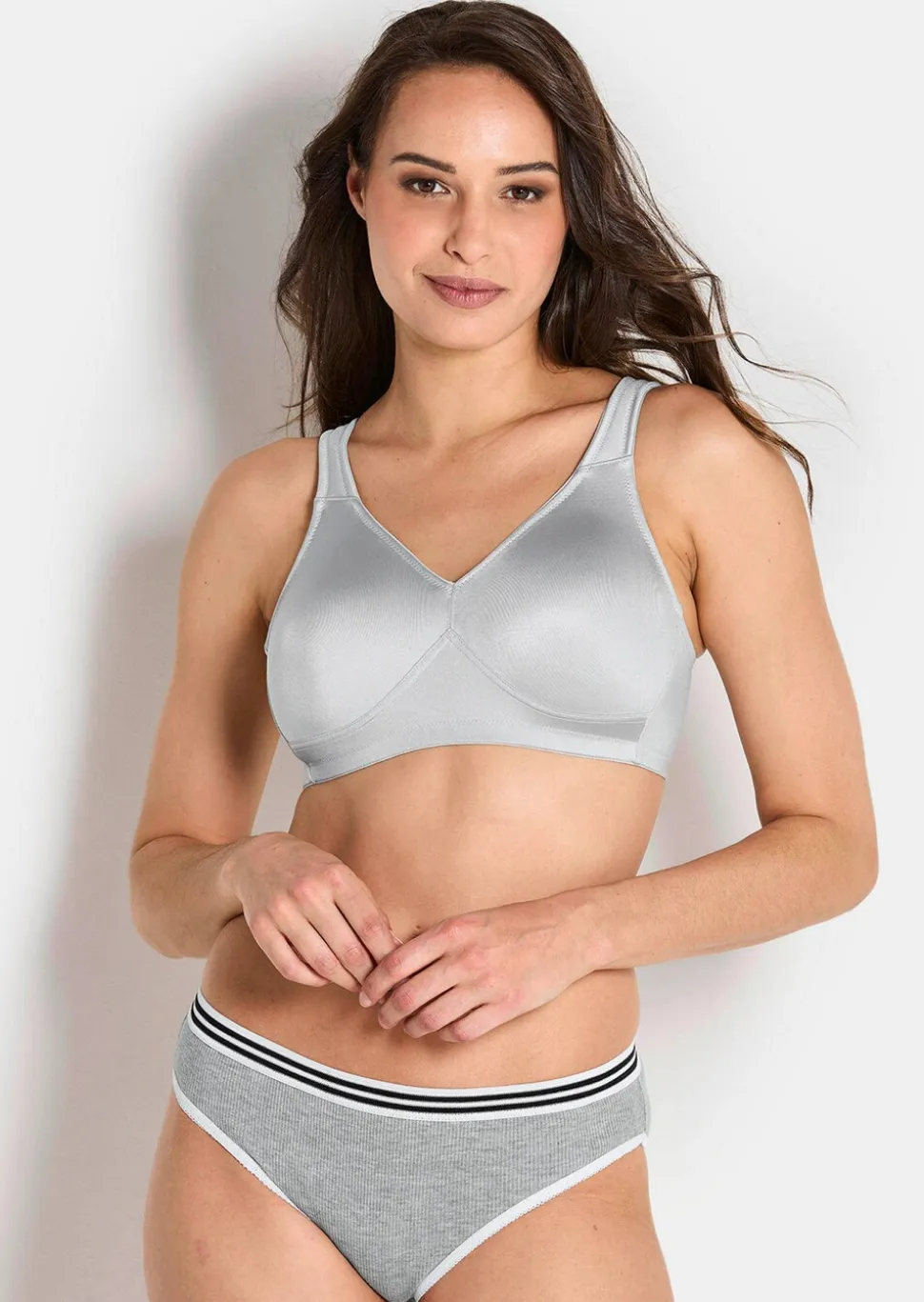 Soutien-gorge sans armatures, avec bonnets souples