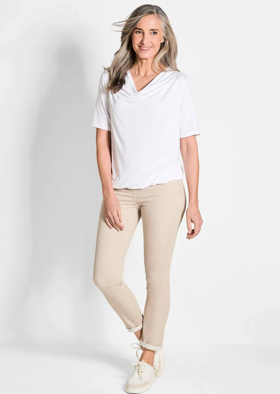 T-shirt avec encolure bénitier