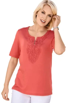T-shirt à encolure arrondie en crochet