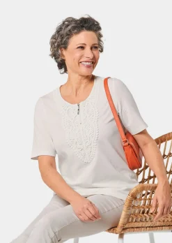 T-shirt à encolure arrondie en crochet