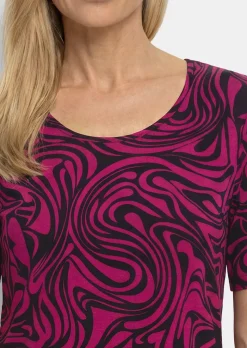 T-shirt en jersey avec motif dynamique et plein d’élan