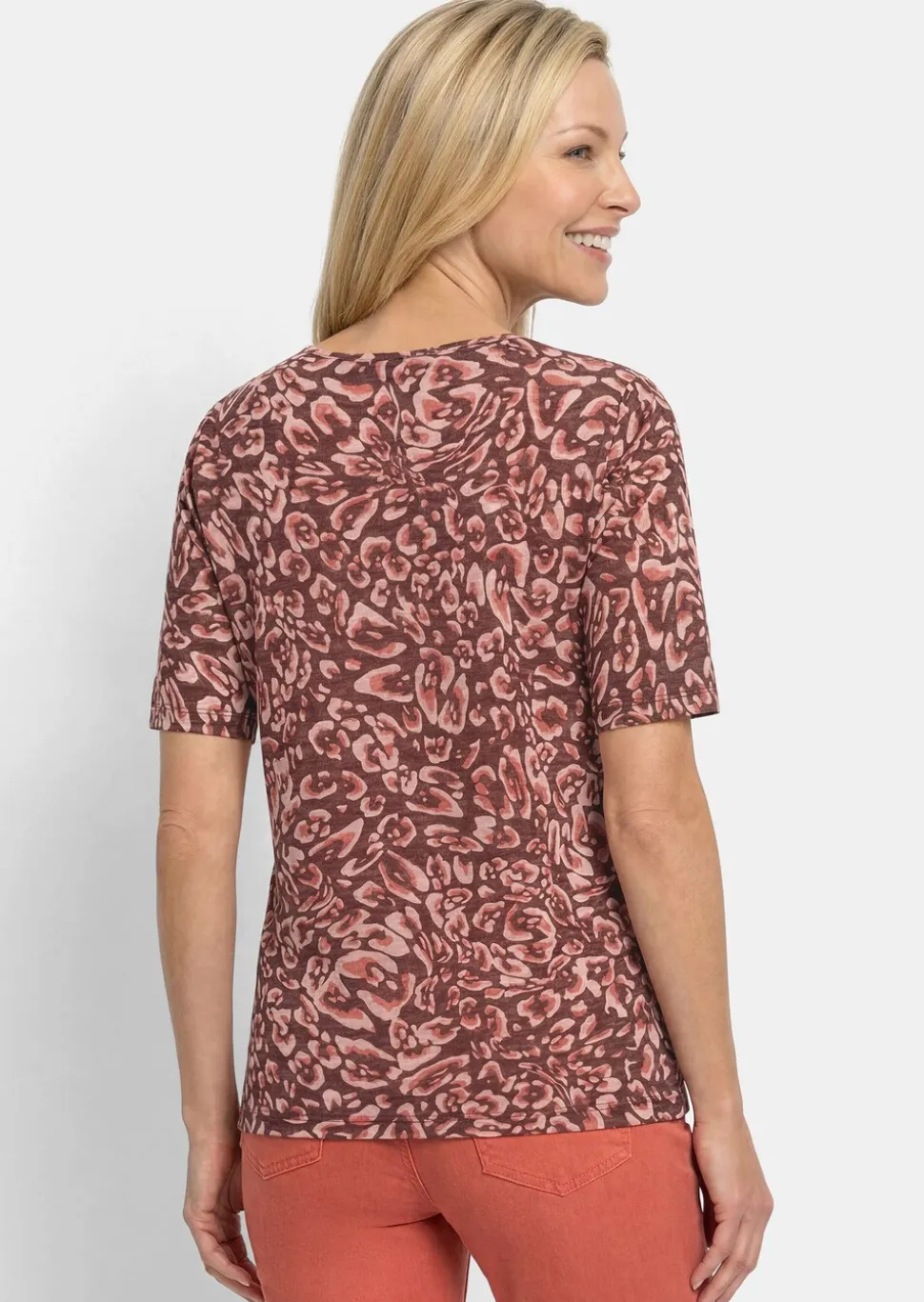 T-shirt en viscose avec un imprimé floral abstrait