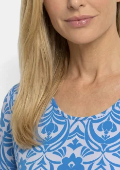 T-shirt en viscose avec un motif ornemental féminin