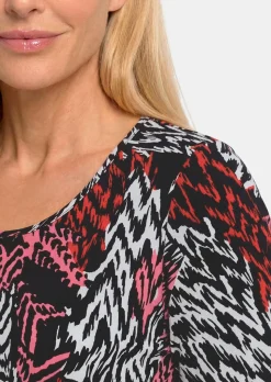 T-shirt en viscose avec un motif abstrait effet fourrure