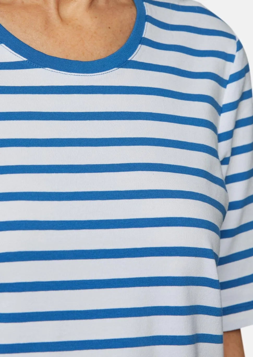 T-shirt rayé à manches coudes