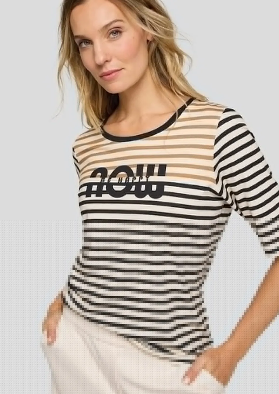 T-shirt à rayures avec inscription scintillante