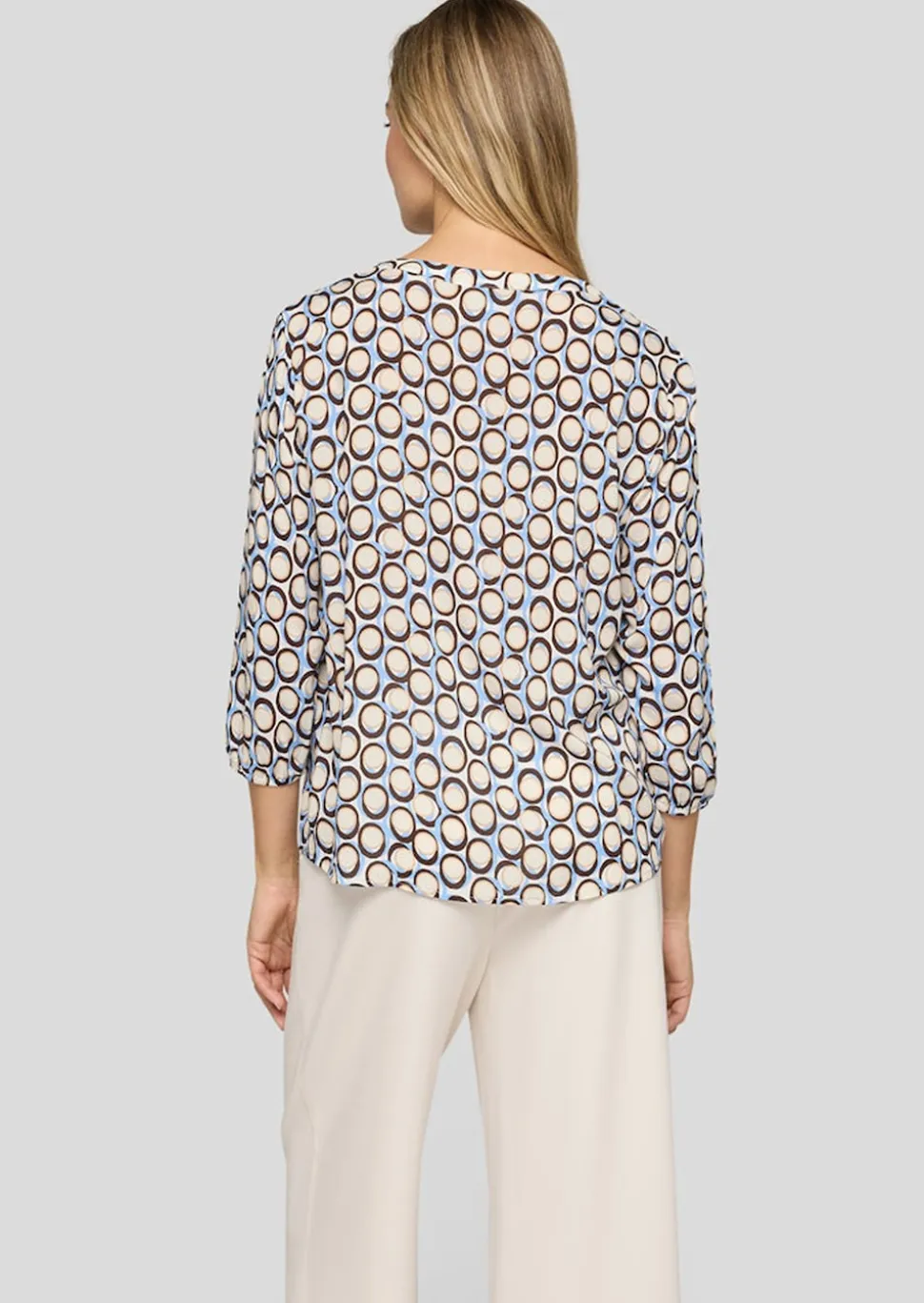 Tunique en pure viscose avec imprimé graphique