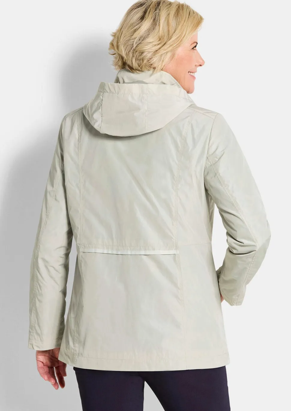 Veste à capuche amovible