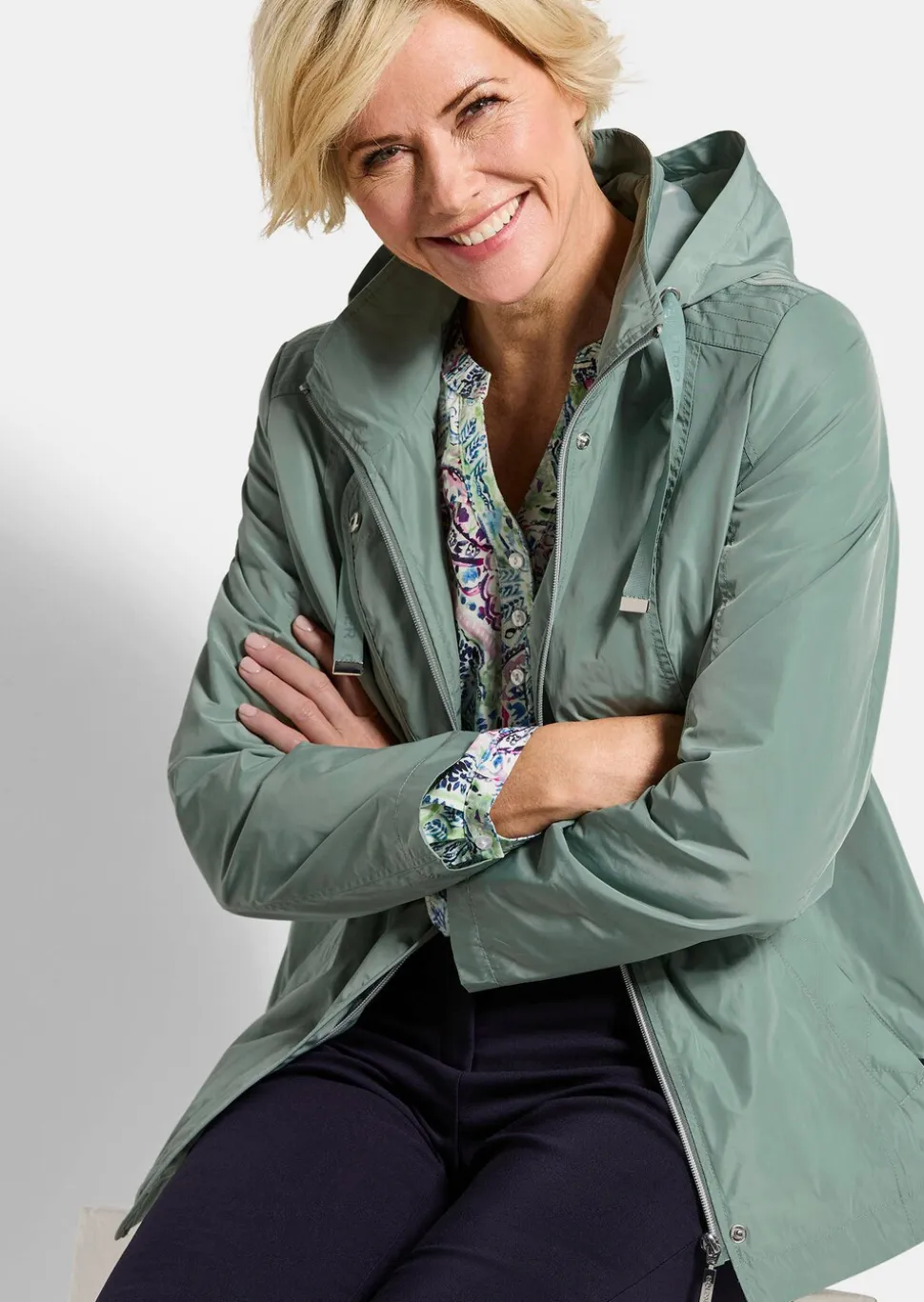 Veste à capuche amovible