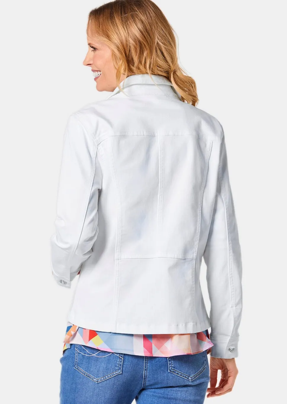 Veste en jean intemporelle agrémentée de détails séduisants