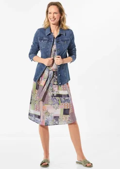 Veste en jean intemporelle agrémentée de détails séduisants