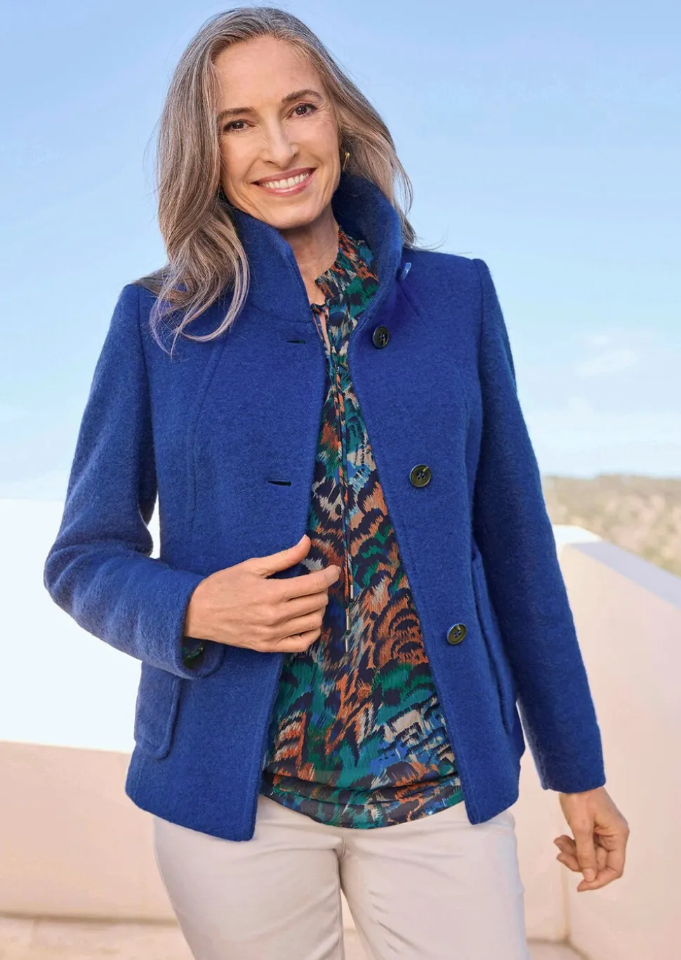 Veste en laine mélangée à col droit