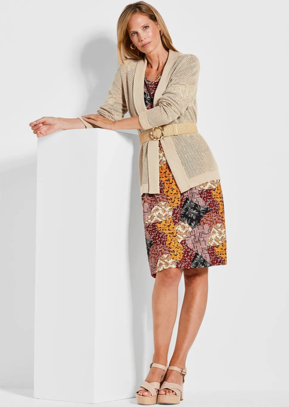 Veste en tricot au motif ajouré raffiné