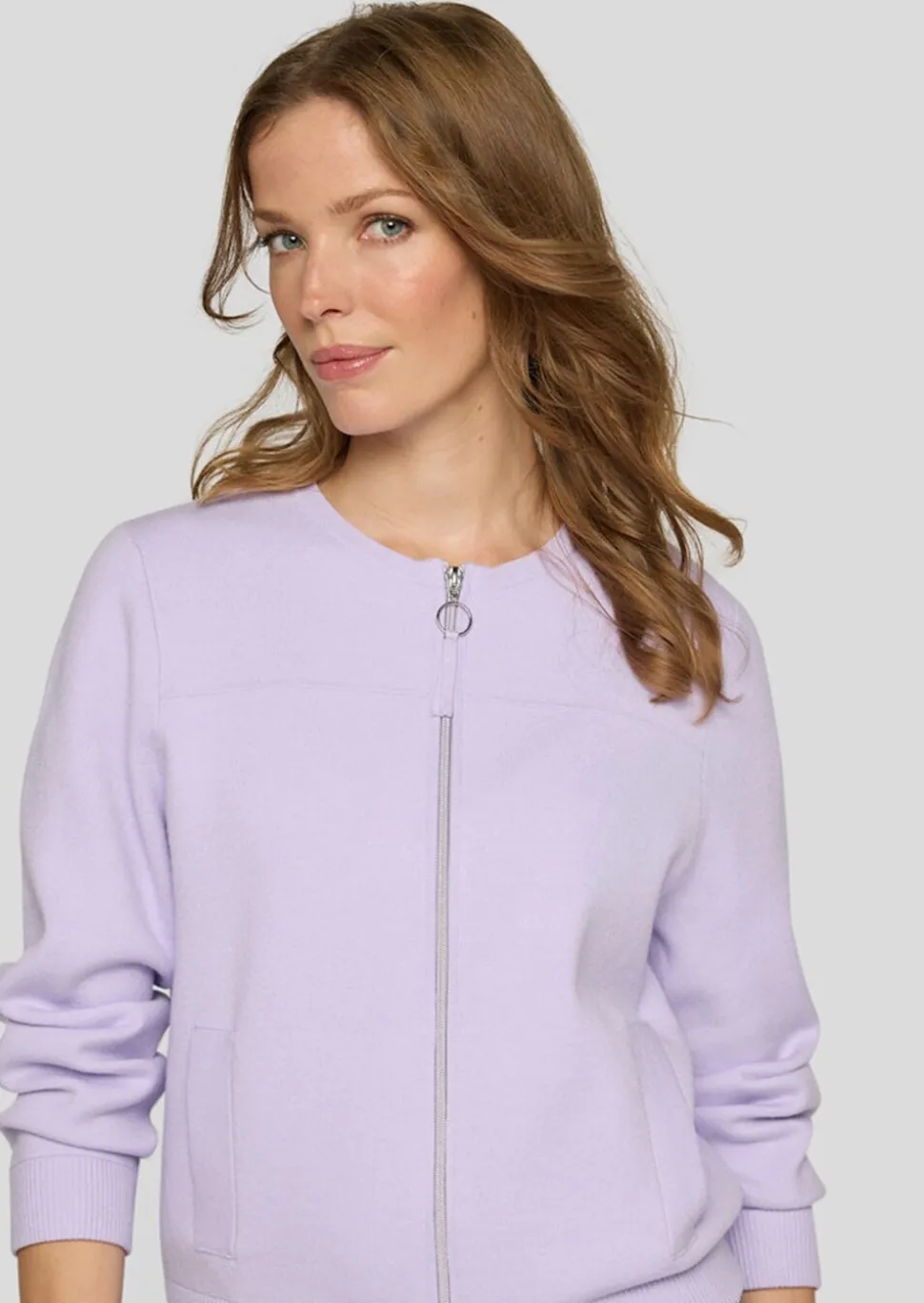 Veste en tricot avec fermeture zippée