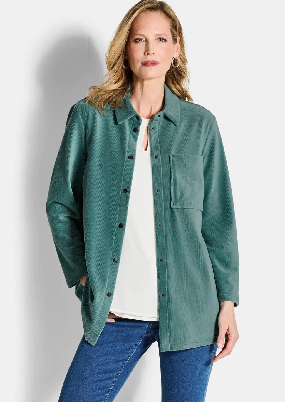 Veste en velours finement côtelé