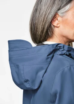 Veste imperméable avec éléments réfléchisseurs