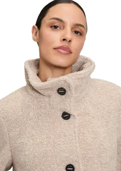 Veste laineuse, aspect peluche