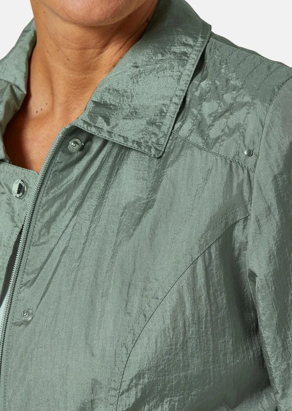 Veste légère avec reflets délicats