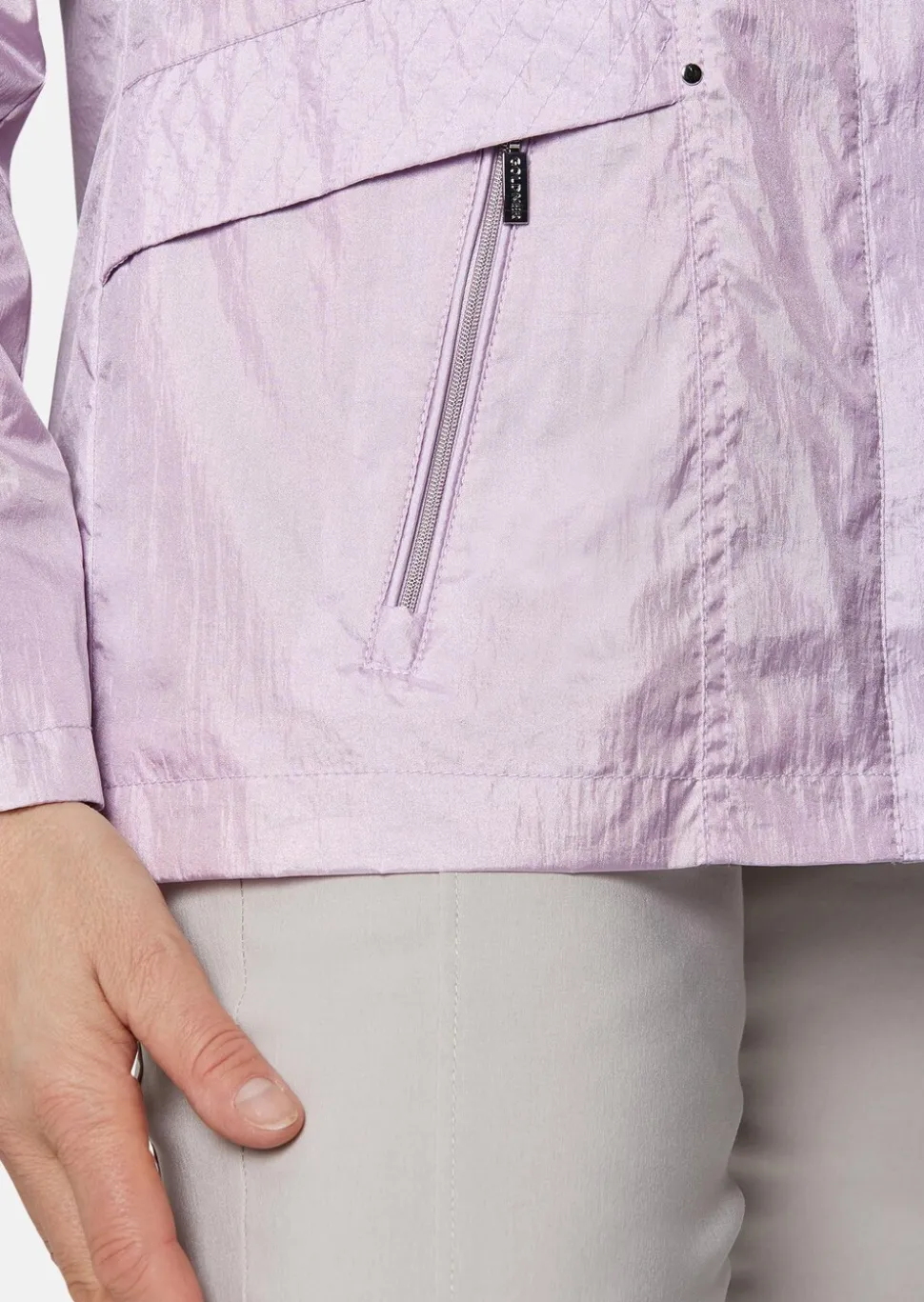 Veste légère avec reflets délicats