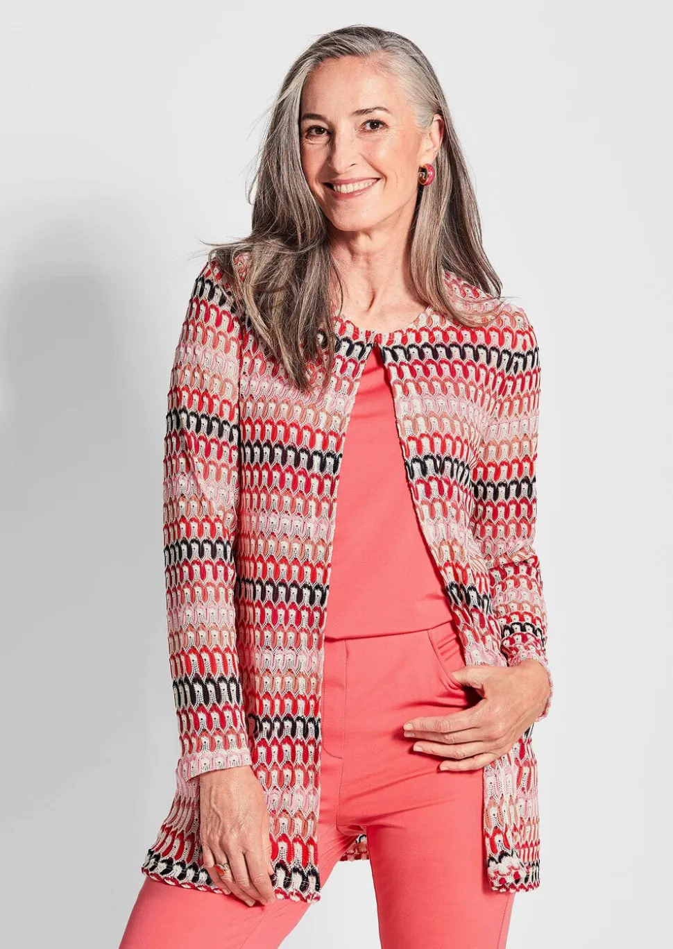 Veste longue, aspect dentelle