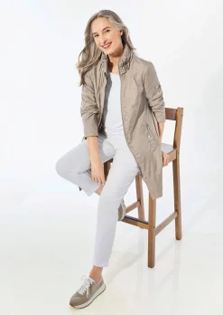 Veste longue ultra-légère avec capuche invisible