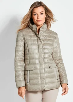 Veste matelassée légère agrémentée de nombreux détails