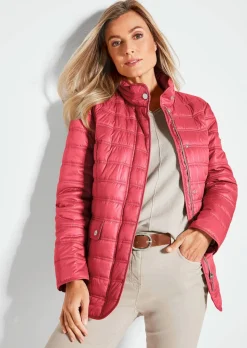 Veste matelassée légère agrémentée de nombreux détails